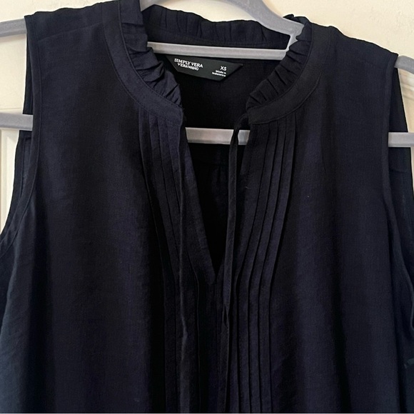 Simply Vera Vera Wang Black Sleeveless Women's Top Rayon Blend size XS - Picture 8 of 13